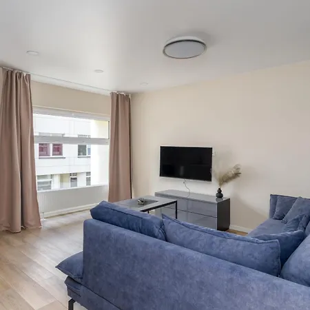 アパート Bangpucio